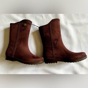 Ulan Rainy Steps Woman’s Boot Brown Size 7 Waterproof